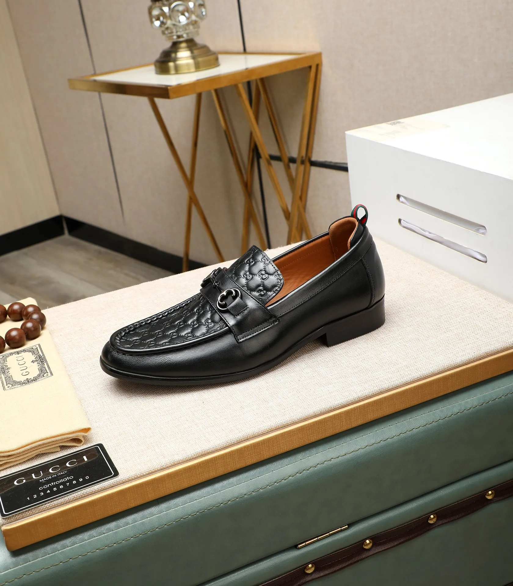 Men's shoes 💰500 📛📛Original (water-dyed cow lining) GUCCI official website formal shoes 🌀 Italian 🇮🇹 imported cowhide ➕ top imported water-dyed cowhide lining 💋 fine handmade original bottom, the real thing looks better when photographed in person Standard size 38-44